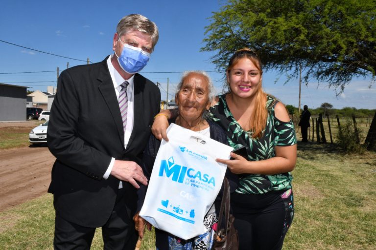 Mañana viernes entregarán 6 viviendas en Arata y 8 en Trenel