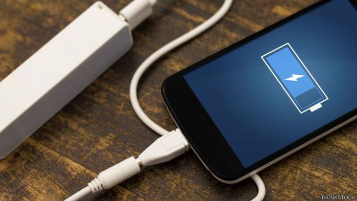 Un joven en Mendoza murió electrocutado cuando cargaba su teléfono celular