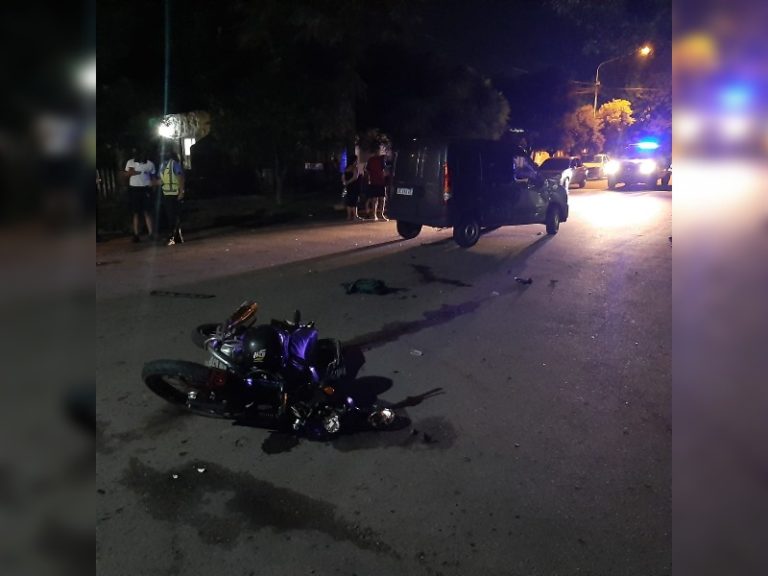 Uno de los jóvenes lesionados en el grave accidente de anoche resultó con fractura de fémur