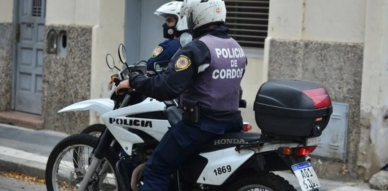 Un policía de Córdoba quedó detenido por matar de 13 balazos a un ladrón: investigan un exceso en la legítima defensa