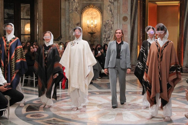 Tejidos pampeanos en el Fashion Week de Buenos Aires