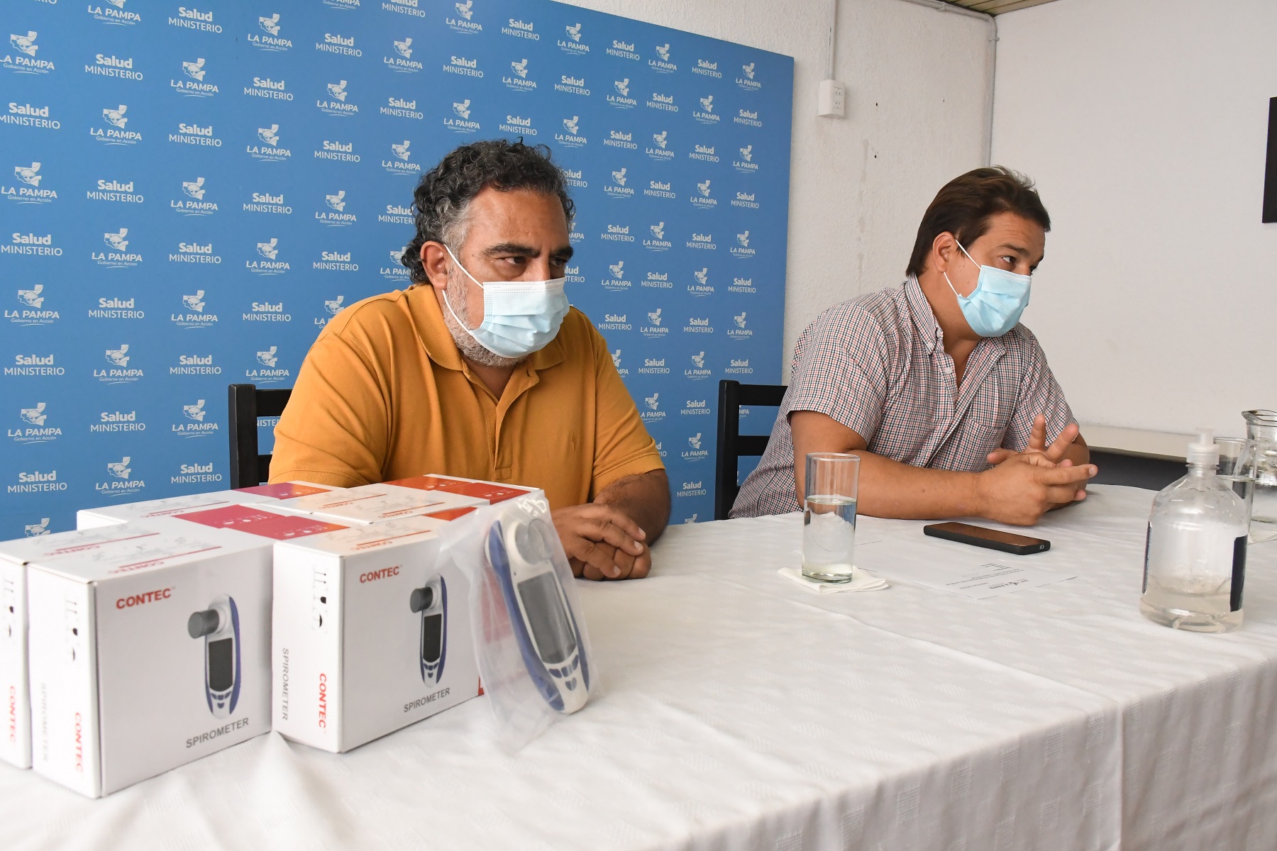 Salud continúa entregando espirómetros a Hospitales de distintas localidades pampeanas