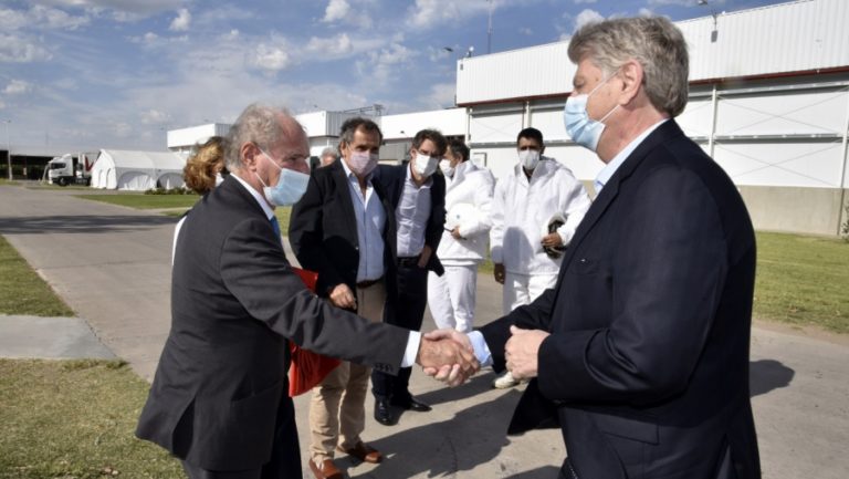 Se inauguró un nuevo sector del frigorífico Pampa Natural en Speluzzi: “Tenemos que ser mucho más prácticos, la gente tiene que comer todos los días” aseguró Ziliotto