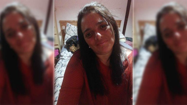 No la dejan entrar a la Facultad de Medicina de La Plata por no tener el pase sanitario: tuvo un ACV y no puede vacunarse