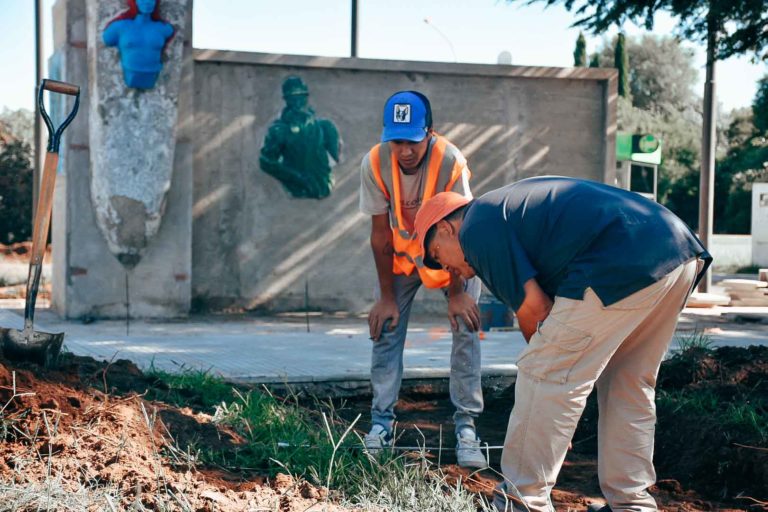 Avanza la ejecución de obras en la Plaza a los Caídos por la Patria y la construcción de la Planta Campamentil y la Pista de Skate