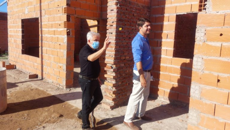 Avanzan las obras en Miguel Riglos