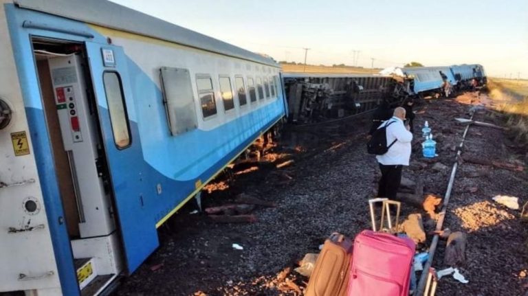 Descarriló un tren en Olavarría: hay al menos 20 heridos