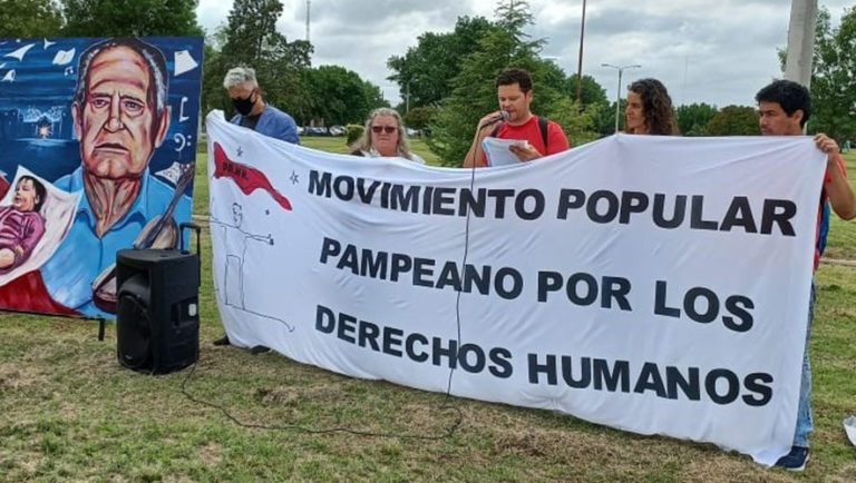 Repudian la realización de unas jornadas en la Facultad de Económicas que son financiadas por la embajada de Estados Unidos