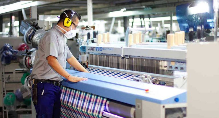 Abren inscripción en General Pico para capacitación en el uso y manejo de maquinaria textil industrial