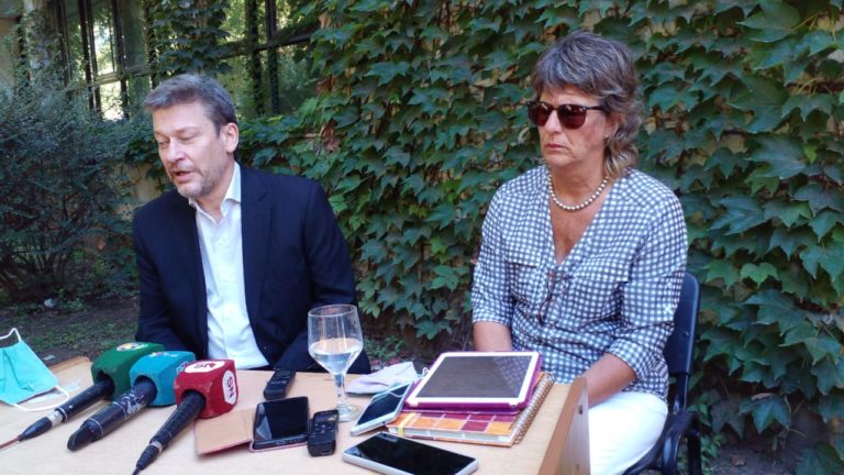 Oscar Alpa anunció que va por la reelección y presentó a la piquense Maria Ema Martin como su nueva compañera de fórmula