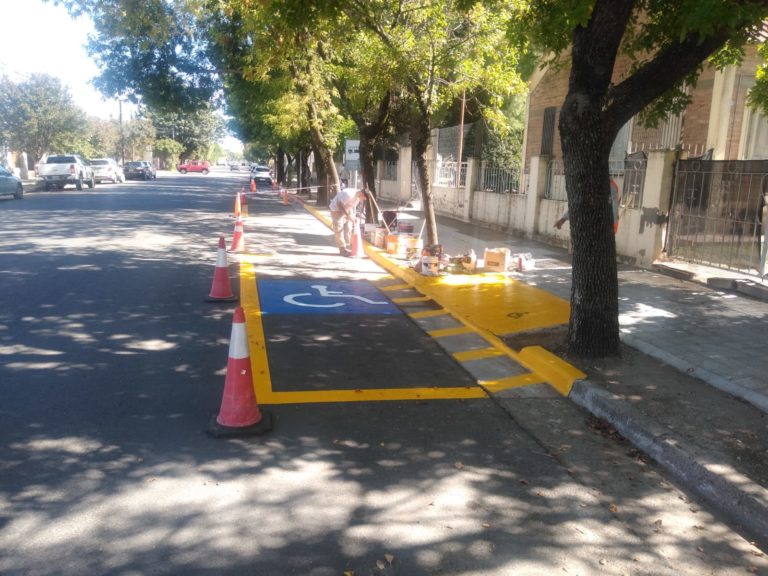 Continúan las obras de demarcación en escuelas y jardines