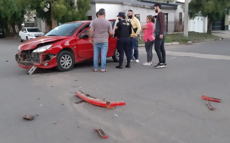 Fuerte choque en calle 29 y 14: No hubo lesionados