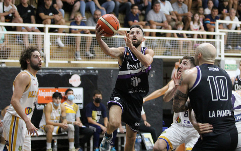Liga Federal de Básquet: Triunfazo del “Decano” ante un colmado Parque “Angel Larrea”