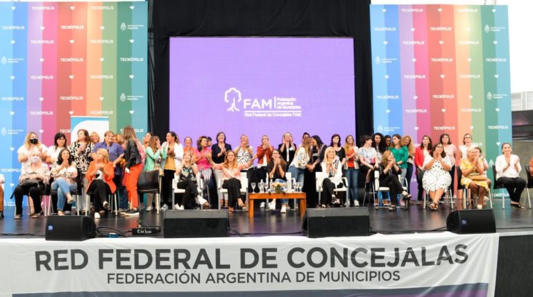 Encuentro nacional ‘Nosotras Movemos el Mundo’: “Se mostró desde los diferentes ámbitos el avance de la mujer en cargos de decisión” afirmó Fernanda Alonso