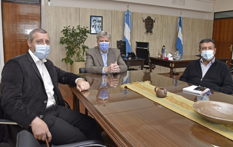 Ziliotto se reunió con el intendente de Anchorena, quien le planteó la construcción de un nuevo frigorífico de pequeños animales