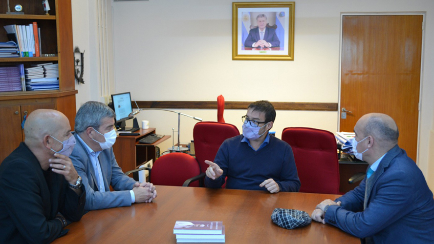 El Ministerio de Educación dio detalles del trabajo que realizan con las escuelas hogares