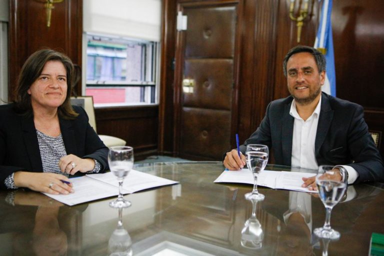 La Pampa firmó un convenio para implementar el pago por resultados del Fondo Verde del Clima