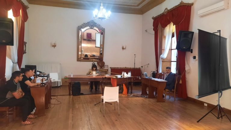 Prisión en suspenso e inhabilitación para ejercer para dos policías de Victorica por apremios ilegales en medio de las restricciones por la pandemia