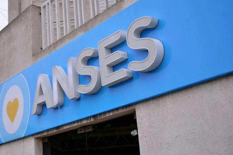 Anses: quiénes deberán inscribirse para cobrar el bono de $18.000 en mayo y junio