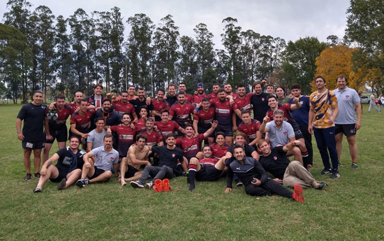 Pico Rugby ganó en las dos categorías y se subió a lo más alto de la tabla