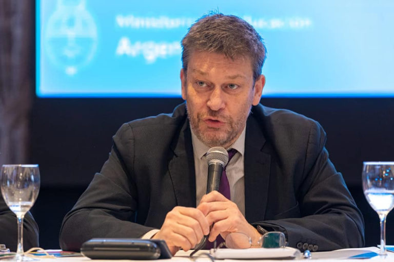 Oscar Alpa, abogó por avanzar en una Universidad protagonista del desarrollo económico y del progreso social