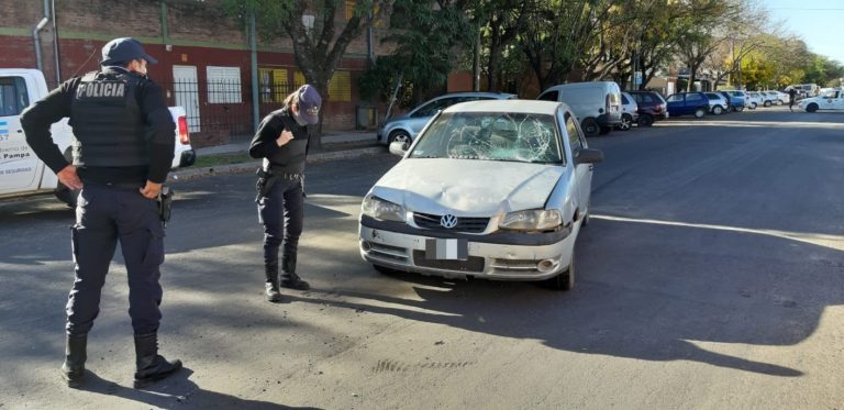 Accidente en calle 7 entre 120 y 122: Una mujer fue hospitalizada
