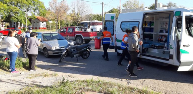 Otro fuerte choque, esta vez en calle 2 y 19: Dos personas fueron trasladadas al Hospital con lesiones leves