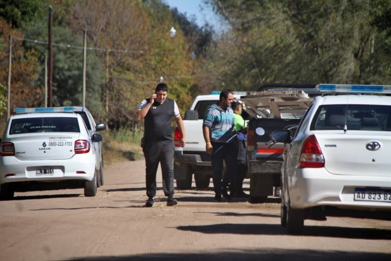 Demoran a tres personas por presunto abigeato y robo de aberturas en un campo cercano a General Pico