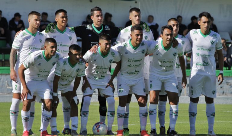 Ferro quiere seguir invicto y sumar de a tres frente a Estudiantes en San Luis