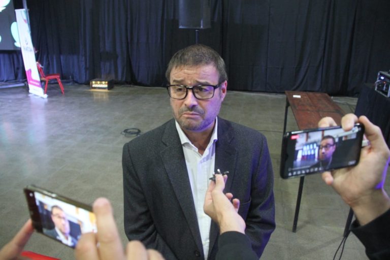 “La Pampa no tiene ninguna posición por el momento”, dijo Maccione en relación con la posibilidad de agregar una hora más de clase en el nivel primario