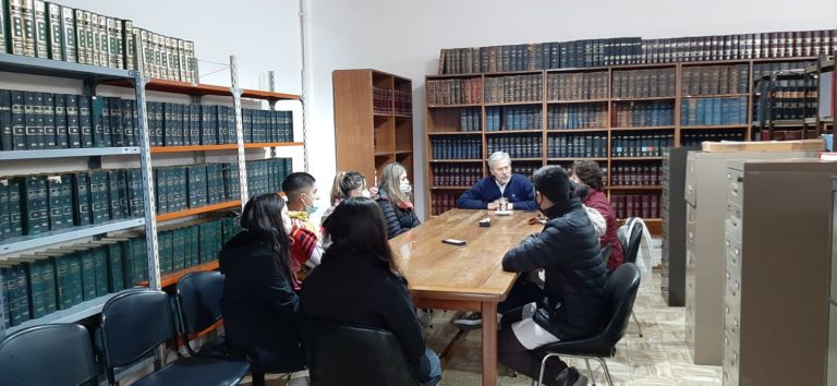 Alumnos de “El Salvador” recibieron dos charlas en el Poder Judicial de General Pico