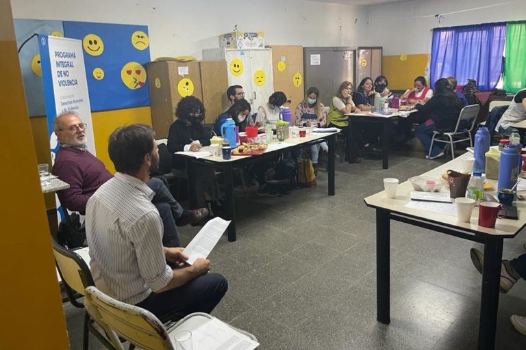 Avanza la capacitación “No Violencia y Derechos Humanos”