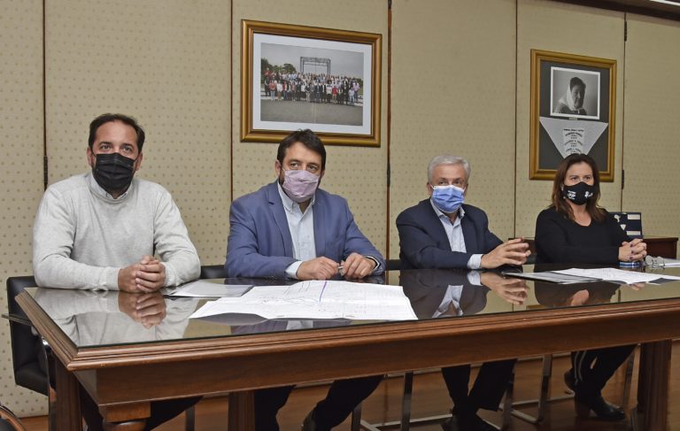 Provincia invertirá $ 2.892 millones en pavimento para Santa Rosa y General Pico