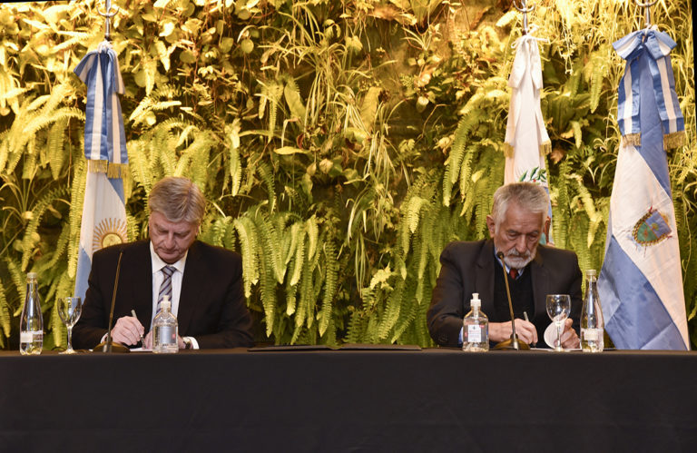 Ziliotto firmó un convenio con Rodríguez Saá para que San Luis aloje condenados y procesados de La Pampa: “La decisión del trabajo conjunto es una realidad cotidiana”