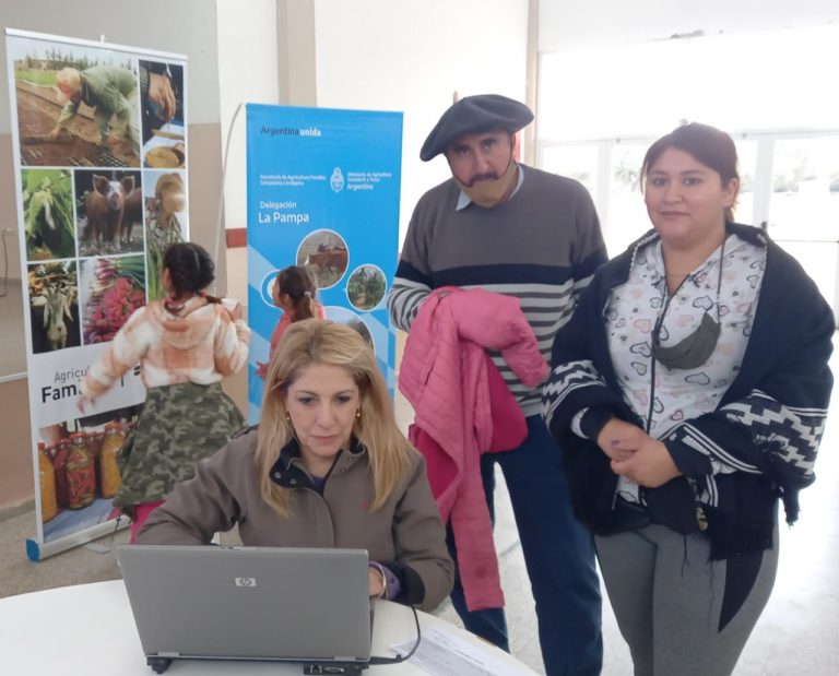 Acciones de apoyo a la Agricultura Familiar en Chacharramendi