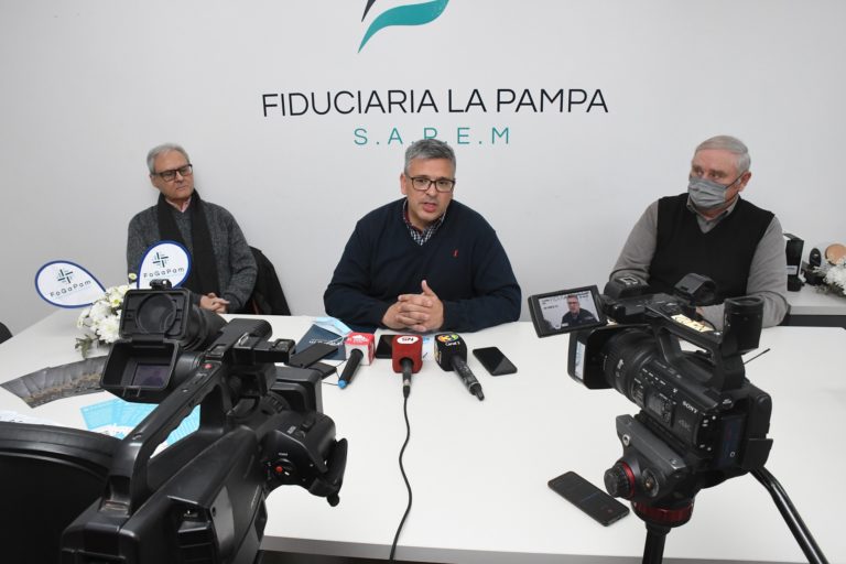 En un año, más de 700 MiPyMEs fueron asistidas por el FoGaPam