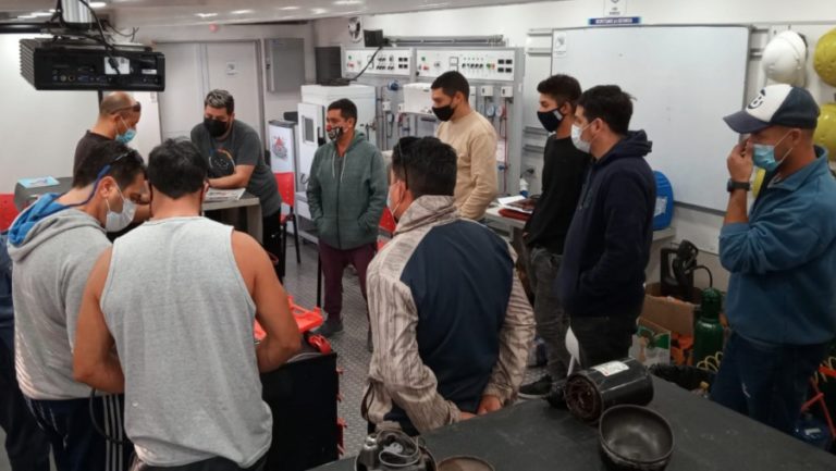 Educación implementó capacitaciones laborales en tres localidades