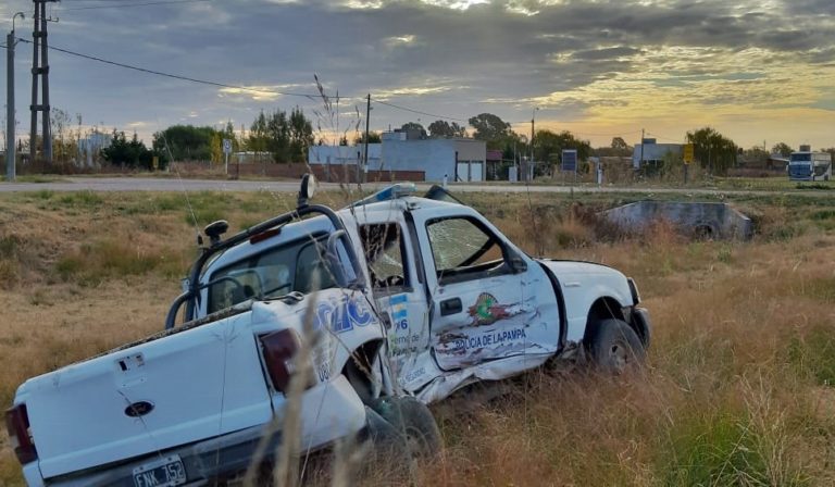 Choque a metros del frigorífico de Speluzzi involucra un móvil policial