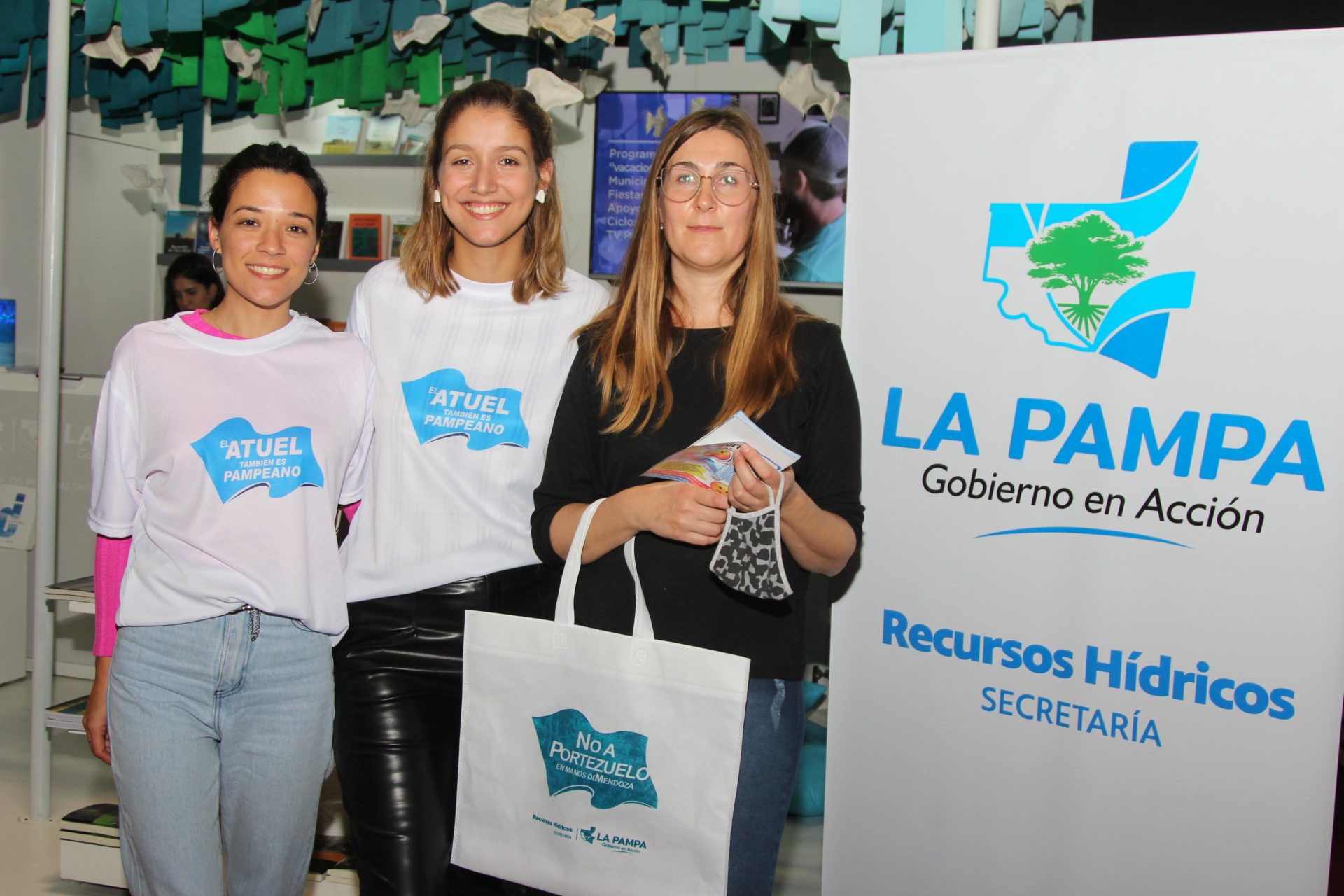El reclamo por los derechos pampeanos en modo “Cancionero de los Ríos 2.0”