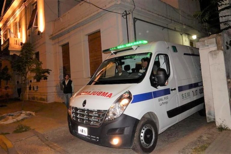 Trasladan un preso al hospital con varios puntazos