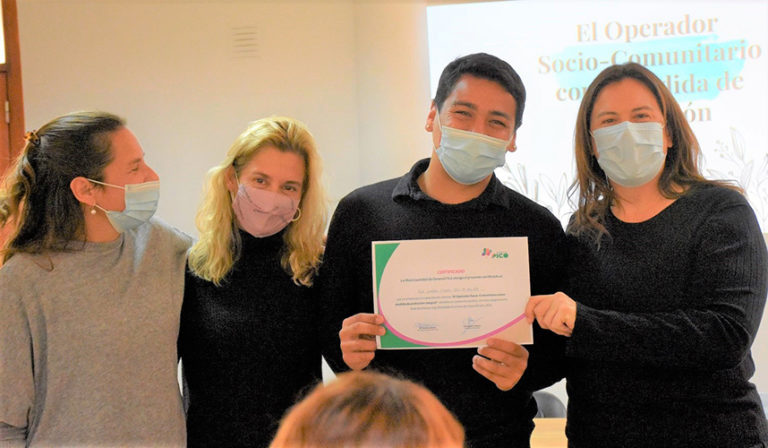 Entregaron certificados a 25 operadores de la Unidad de Niñez que se capacitaron en “medidas de protección integral”