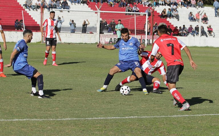 Liga Pampeana: Cuatro victorias y pocos goles en el arranque del torneo