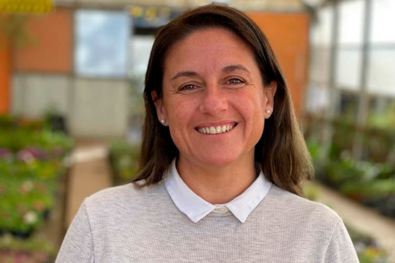 Los beneficios y usos de productos naturales y orgánicos para repeler insectos, según Jimena Asquini