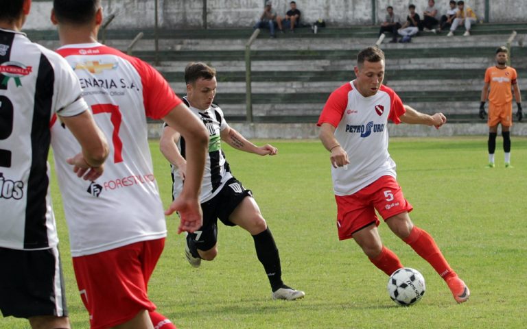 En un domingo plagado de goles, Independiente y Costa ganaron con autoridad, y Ferro cayó por goleada en Trenel