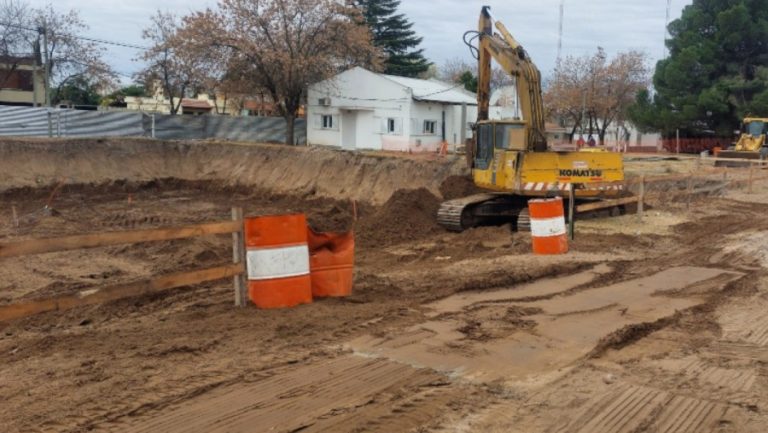 Avanza la obra de la cisterna en General Pico: “Está próximo a realizarse el hormigón para la nueva estructura”