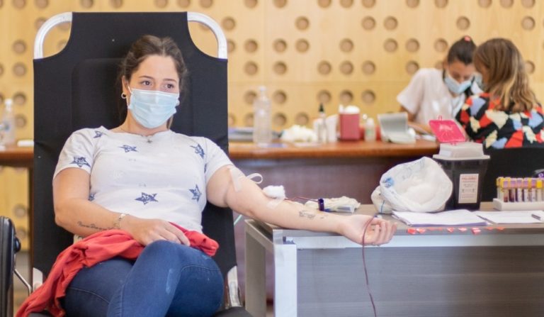 “El día que las personas no tengan que salir a buscar sangre para salvarle la vida a un familiar, vamos a poder ser conscientes que todos debemos ser donantes voluntarios”, aseguró Nicolás Marquesoni