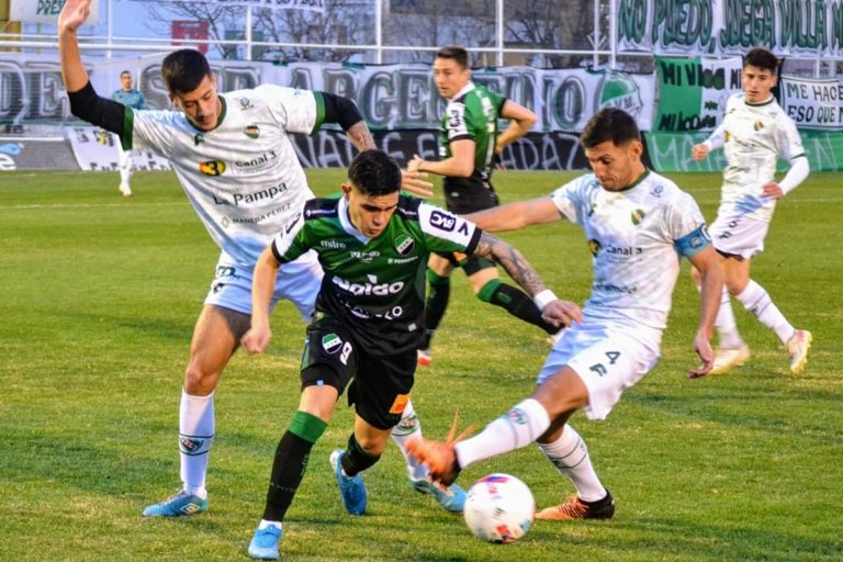 Ferro recibe esta tarde a Villa Mitre de Bahía Blanca en el “Coloso”: Si gana, mantiene la categoría