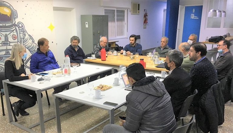La Fundación para el Desarrollo Regional acompaña al Municipio en la gestión del programa de producción avícola
