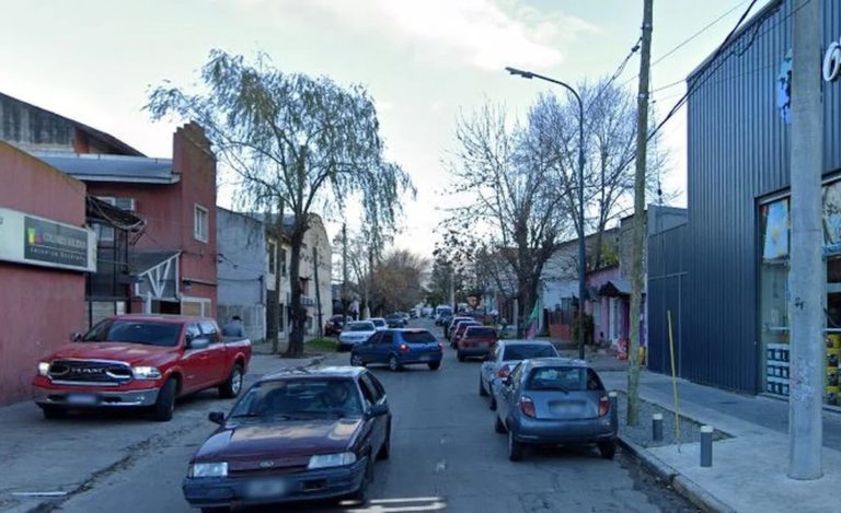 Un policía se defendió de un robo y mató a dos delincuentes en un tiroteo en el conurbano bonaerense