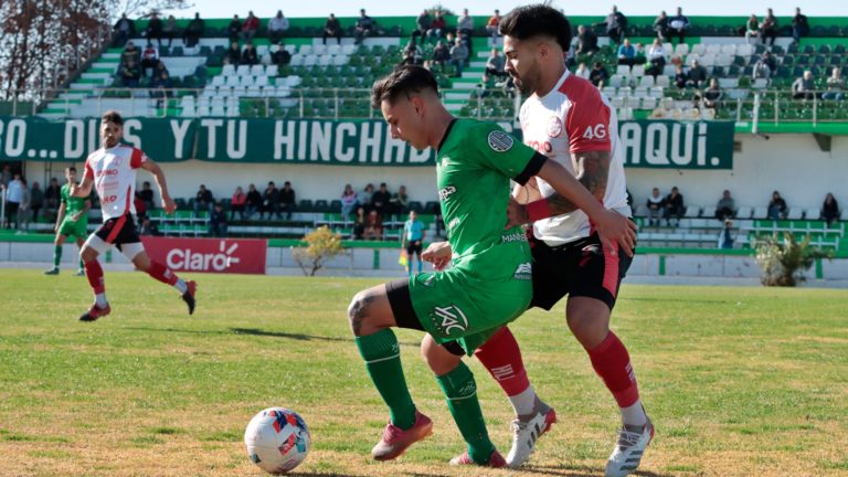Ferro empató sobre el final frente a Huracán Las Heras y rescató un punto en “El Coloso”